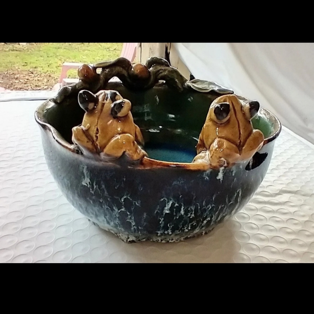Frog Money Tree Planter for Bamboo or Aquatic Plants